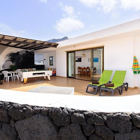 Famara Beach House Экстерьер фото
