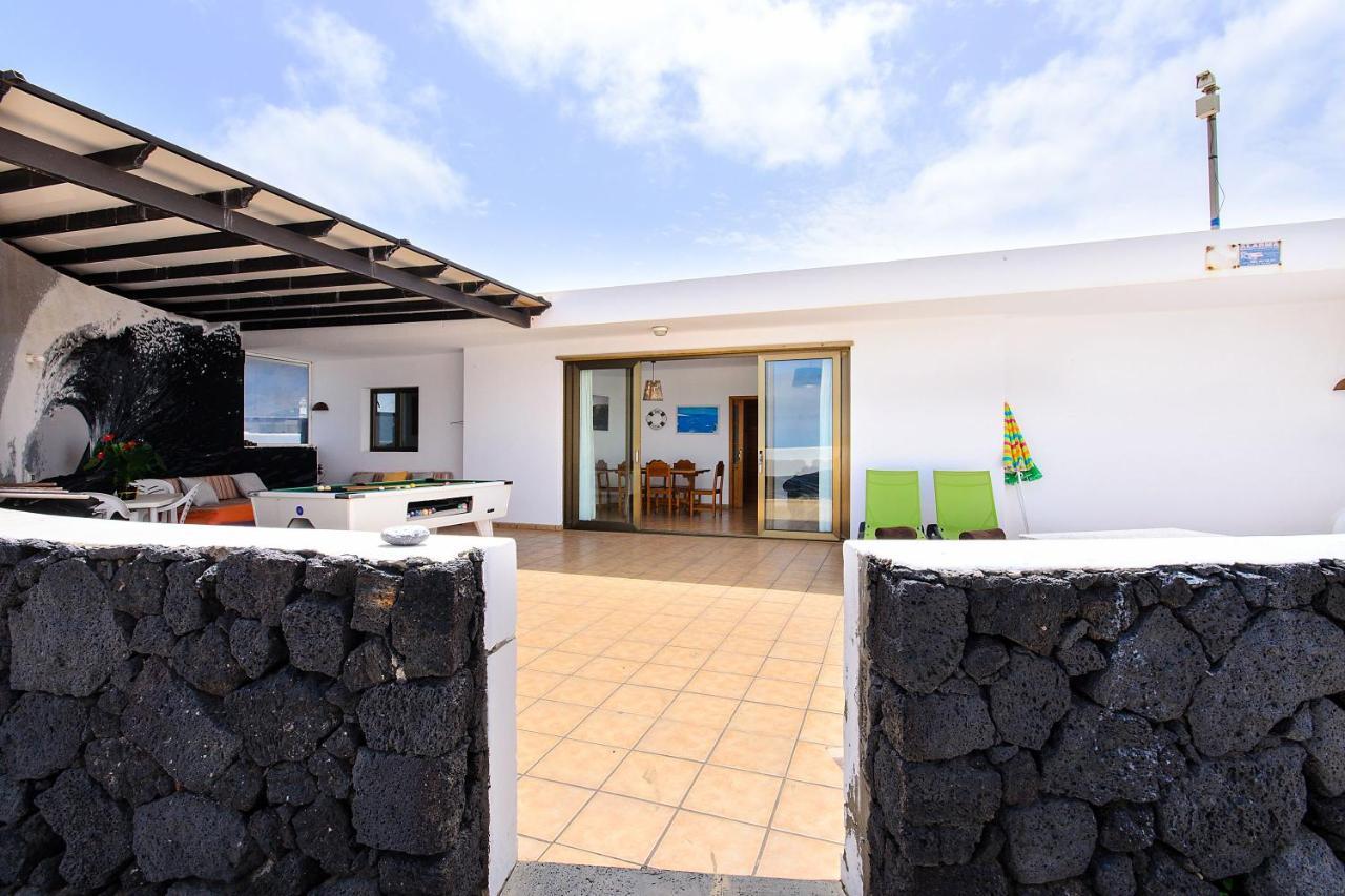 Famara Beach House Экстерьер фото