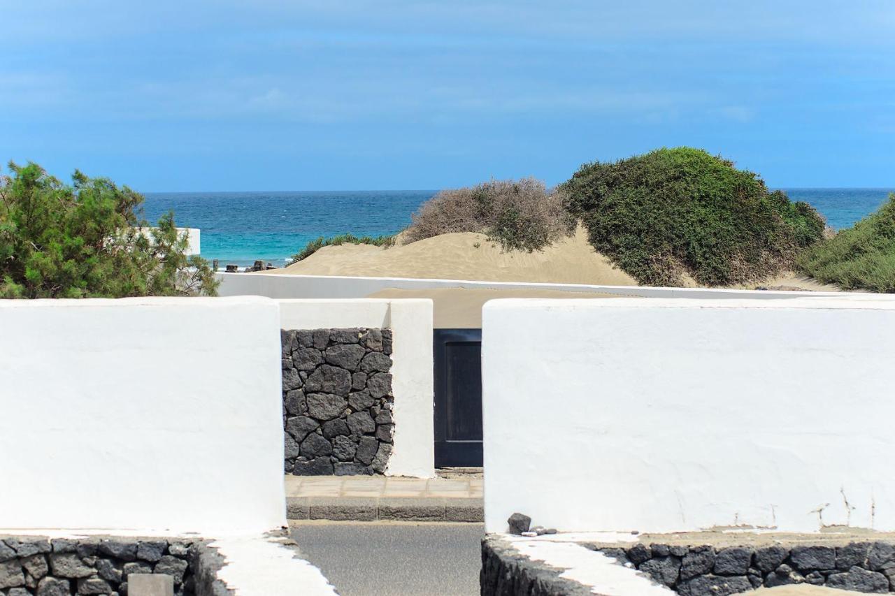 Famara Beach House Экстерьер фото
