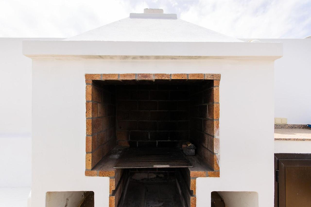 Famara Beach House Экстерьер фото
